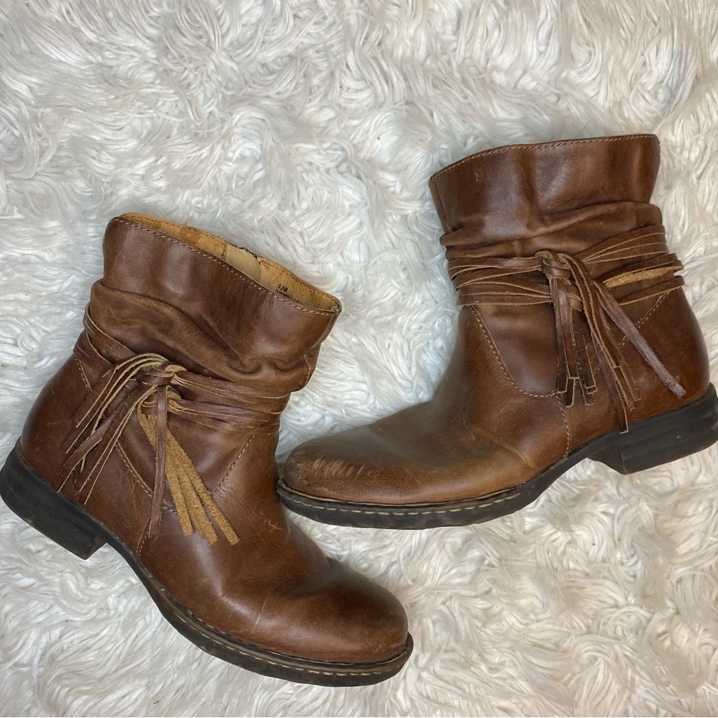 Born Mollie Bootie Brown Leather Ankle Boots With Tassel And Ruched Shaft